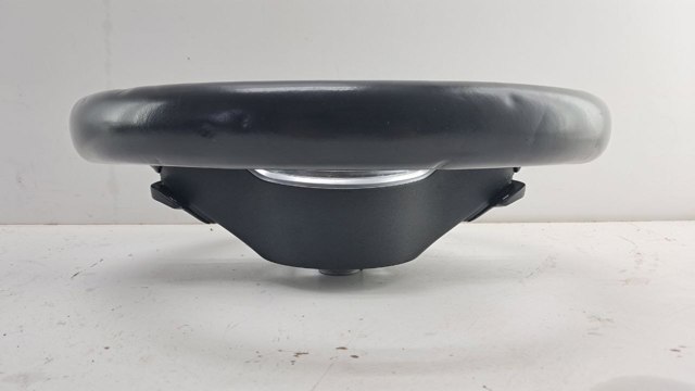Рулевое колесо A0004606202 MERCEDES