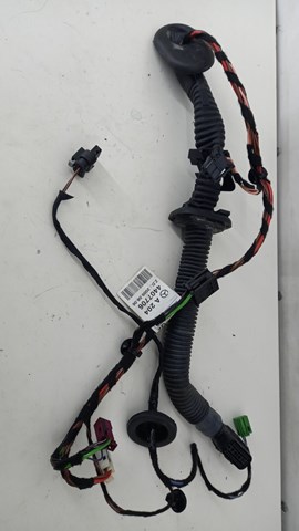 Жгут проводов задней двери A2044407706 MERCEDES