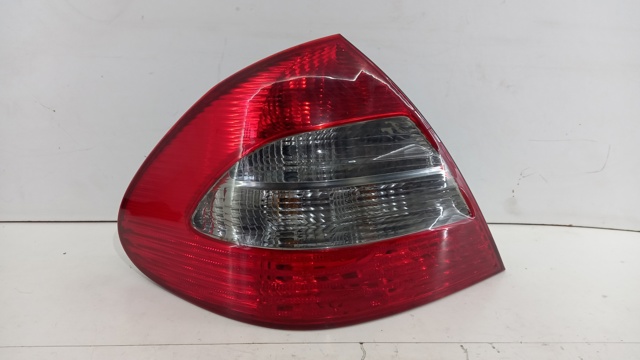 Стоп задний A2118202364 MERCEDES