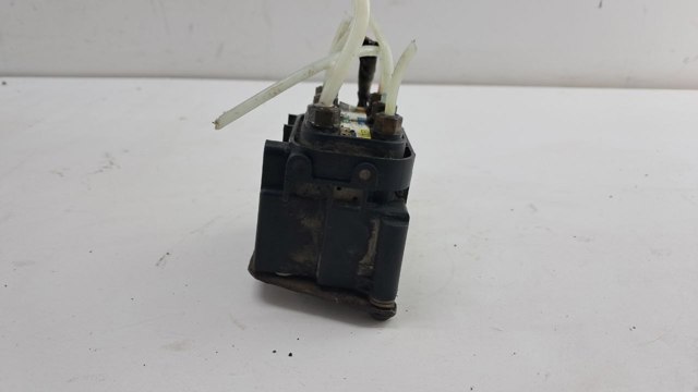 MERCEDES A2123200358 Блок клапанов регулируемой подвески в наличии Львов