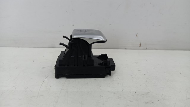 MERCEDES A2139053803 Клавиша электромеханического стояночного тормоза в наличии Хмельницкий
