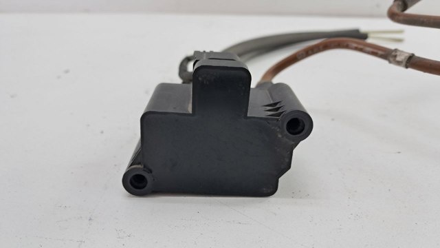 Блок клапанов регулируемой подвески A2513200158 MERCEDES