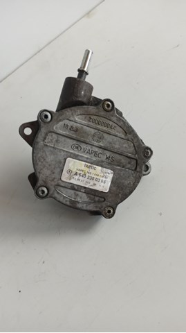 MERCEDES A6402300365 Насос вакуумный в наличии Ровно