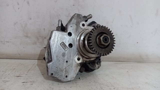 MERCEDES A6420700501 Насос топливный высокого давления (ТНВД) в наличии Запорожье