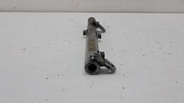 A6420700695 MERCEDES Распределитель топлива (рампа) правый купить в Николаев