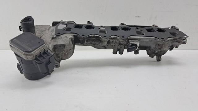 Коллектор впускной, левый A6420903337 MERCEDES