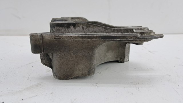 FORD AV616030BC в наличии Киев