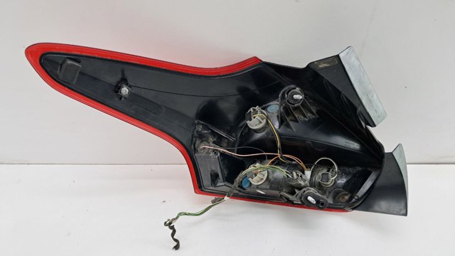 Фонарь задний правый BM5113404AK FORD