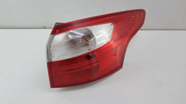 Задний правый внешний фонарь BM5113404HF FORD