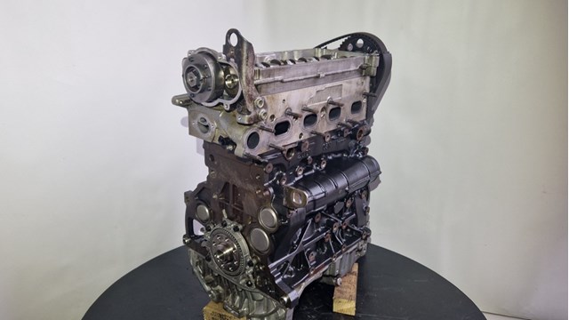 Двигатель в сборе CSUA VAG