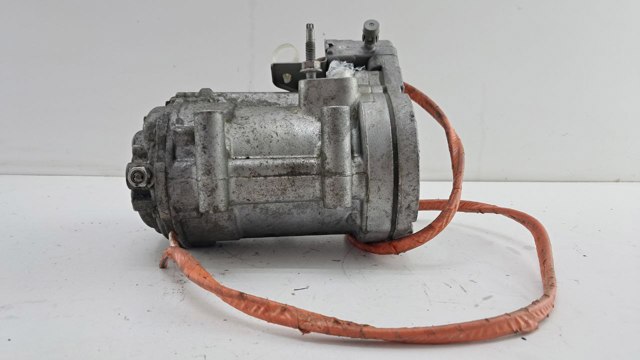 Насос кондиционера DG9H19D623AD FORD