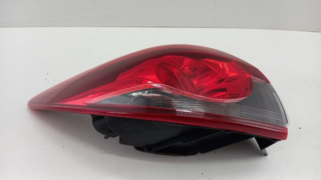 MAZDA GHP951150 Фонарь задний правый внешний в наличии Винница