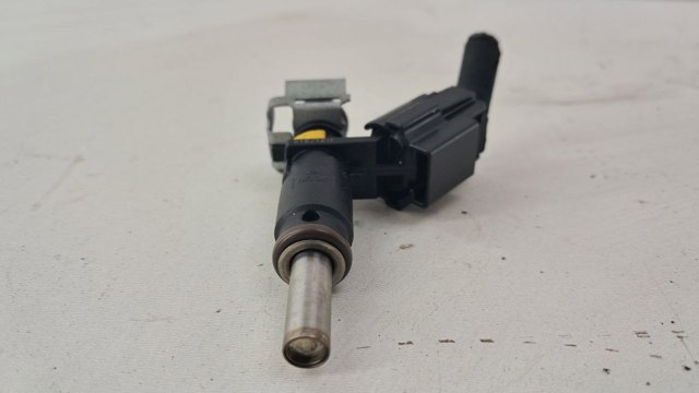 Форсунка инжектора V752817680 PEUGEOT