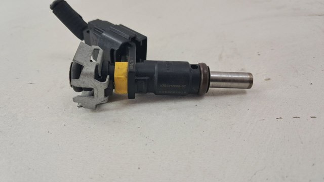 V752817680 PEUGEOT Топливные форсунки купить в Винница