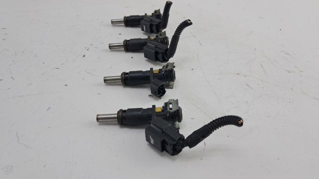V752817680 PEUGEOT Топливные форсунки купить в Ровно