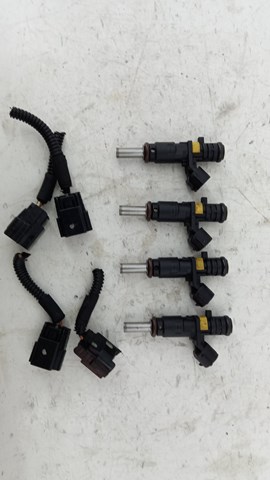 V752817680 PEUGEOT Топливные форсунки купить в Киев