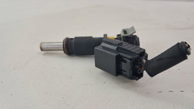 V752817680 PEUGEOT Форсунка впрыска топлива купить в Черновцы