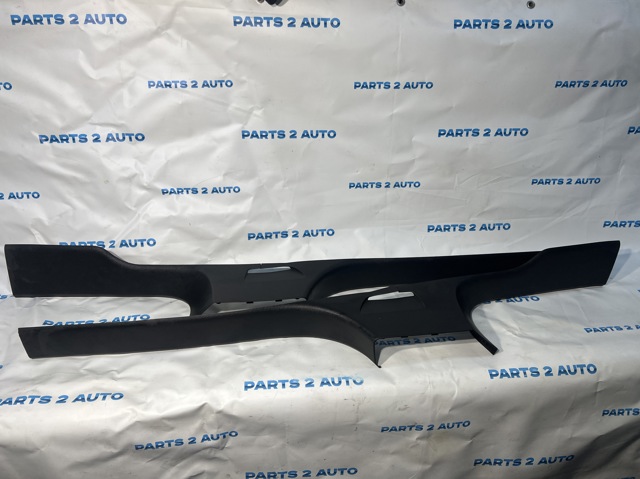4M0853370C4PK Накладка дверного порога внутренняя правая купить Тернополь