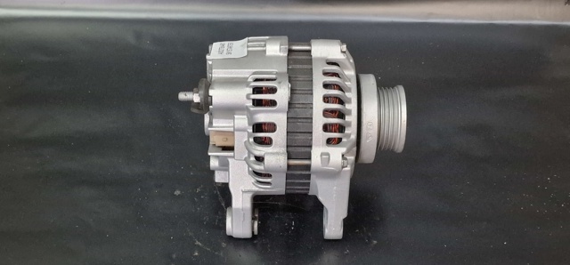 Генератор автомобильный A002TB6481 MITSUBISHI