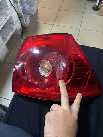 1K6945096AA VAG Фонарь задний правый внешний купить в Кривой Рог