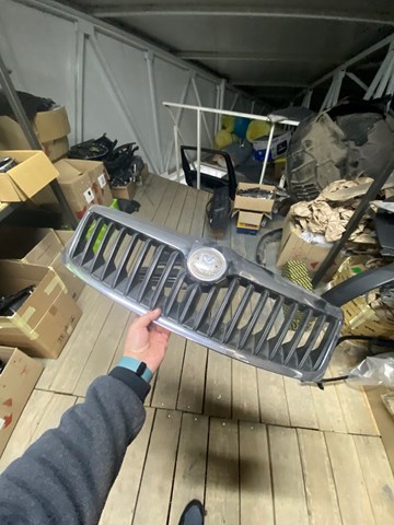 Облицовка радиатора 1Z0853651C VAG
