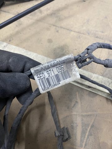 5E0971095CN VAG купить в Одесса