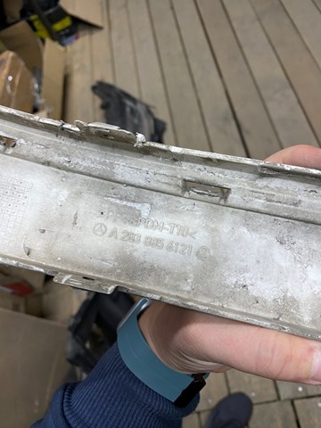 A2038856121 Молдинг бампера переднего левый купить Кривой Рог