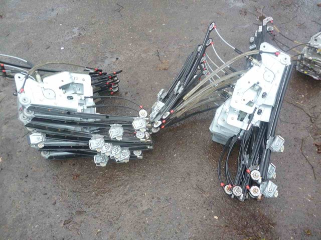 Стеклоподъемник (механизм перемещения стекла) Бмв 5