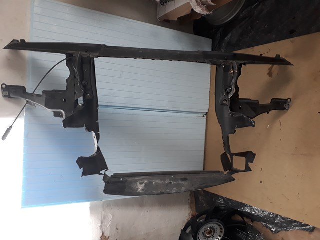 51718402319 BMW Суппорт радиатора в сборе (монтажная панель крепления фар) купить в Николаев