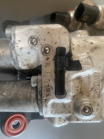 BMW 37146775258 Блок клапанов регулируемой подвески в наличии Харьков