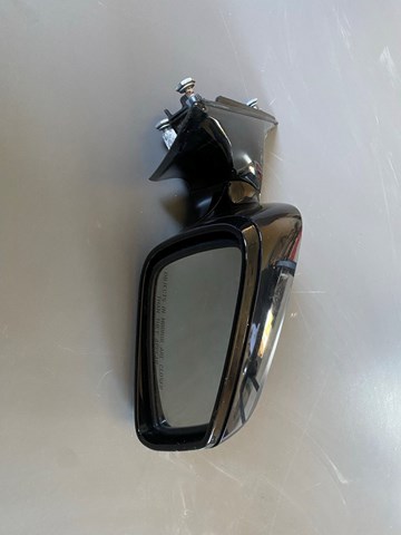 Правое боковое зеркало 51167268236 BMW