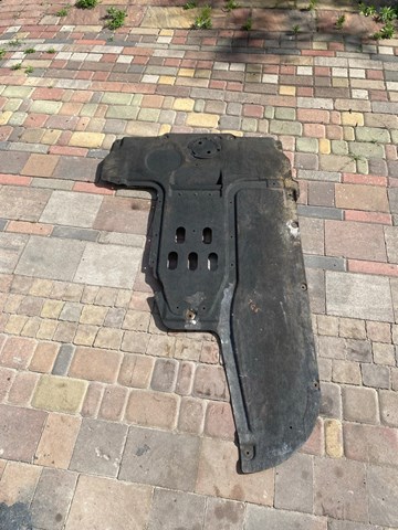 Защита днища, средняя часть 51757209540 BMW