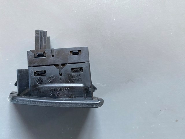 61319163527 BMW Кнопка стеклоподъемника передняя купить в Хмельницкий