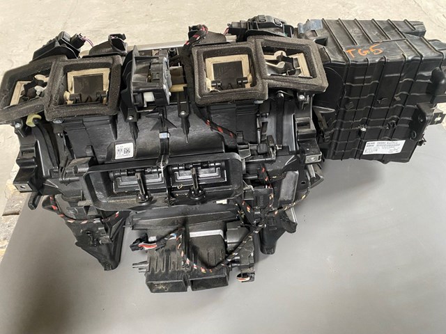 64119290823 BMW купить в Ровно