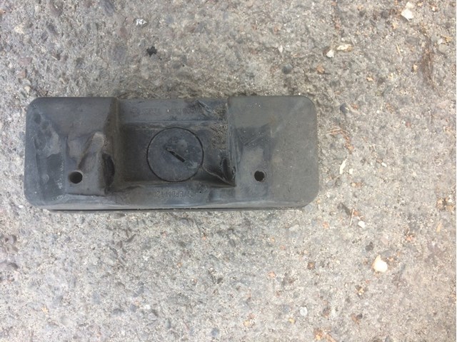 Заглушка порога 0029989150 MERCEDES
