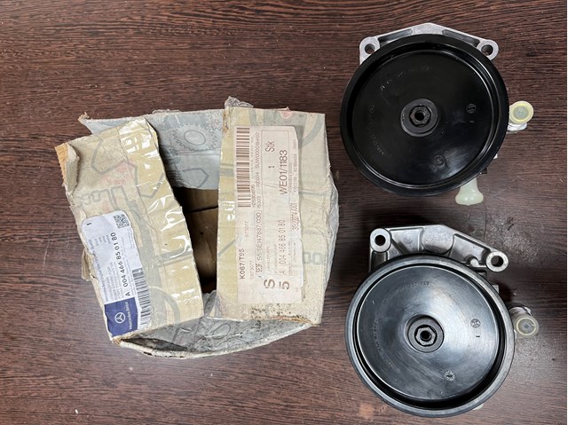 MERCEDES 0044668501 Насос ГУР в наличии Запорожье