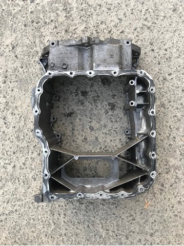 HYUNDAI 215102F000 Поддон масляный картера двигателя, верхняя часть в наличии Ужгород