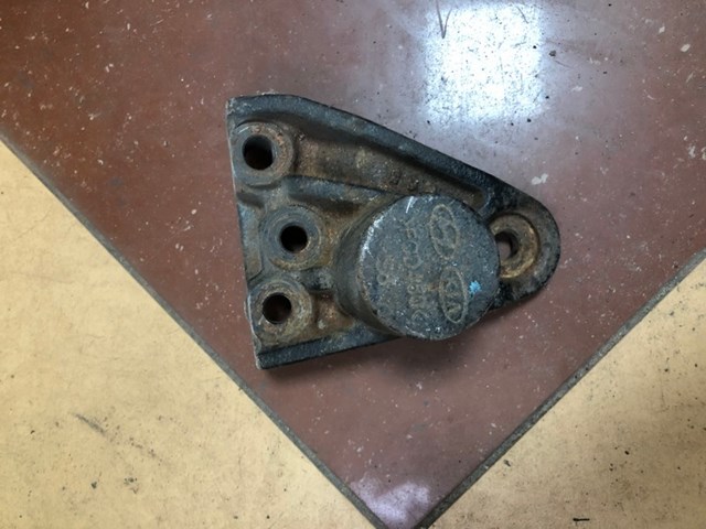 HYUNDAI 218252P900 в наличии Павлоград