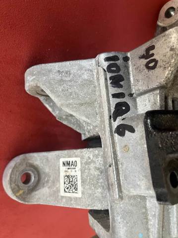 218A0GI000 HYUNDAI Подушка (опора) двигателя правая купить в Каменское