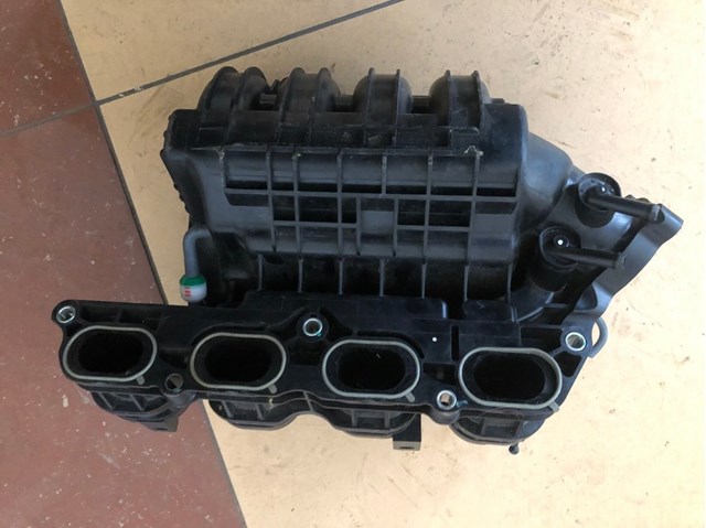 283102G030 HYUNDAI Впускной коллектор купить в Ужгород
