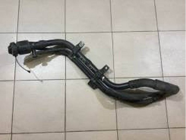 HYUNDAI 310302W900 Горловина топливного бака в наличии Запорожье
