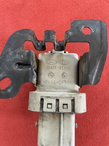 HYUNDAI 368302F160 в наличии Ирпень