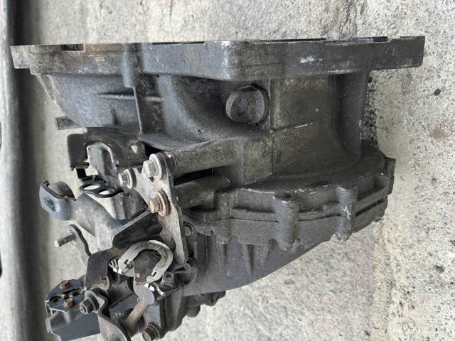 HYUNDAI 4300024720 КПП в наличии Чернигов