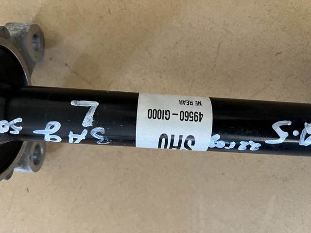 HYUNDAI 49560GI000 Вал привода полуоси в наличии Каменское