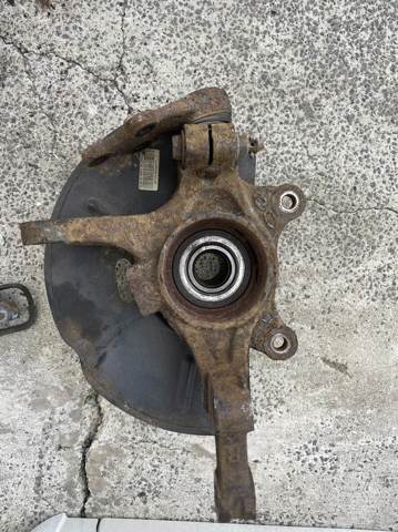Цапфа передняя правая 517162Y500 HYUNDAI