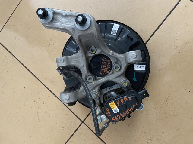 Цапфа поворотная правая 52720K4000 HYUNDAI