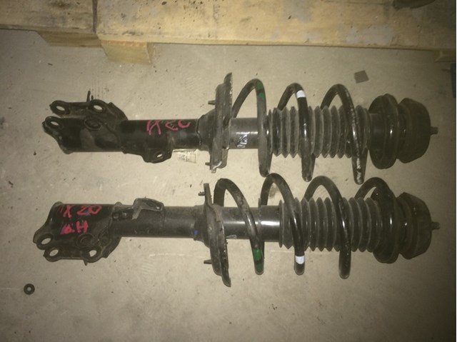 546601K000 HYUNDAI Амортизатор передний правый купить в Сумы