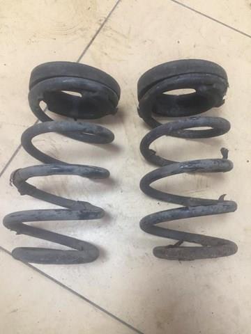 Пружина задняя 553302P450 HYUNDAI