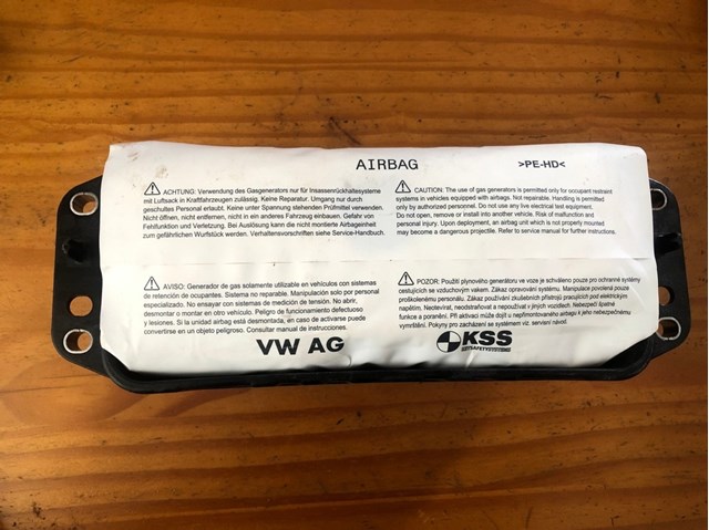 Подушка безопасности (AIRBAG) пассажирская 5GM880204B VAG