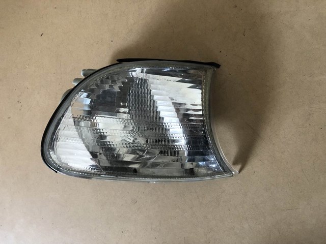 Указатель поворота правый 63126904308 BMW